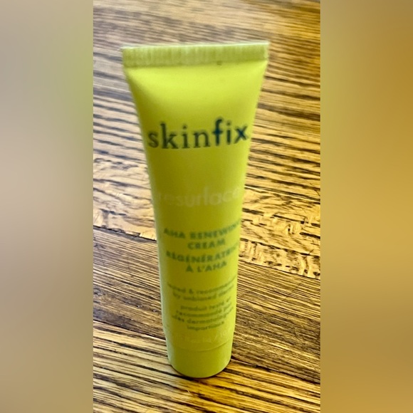 Skinfix Resurface AHA Renewing Cream .35 fluid oz - Picture 3 of 3